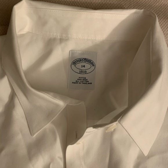 White sleeveless blouse Brooks Brother size 14 - Picture 3 of 3